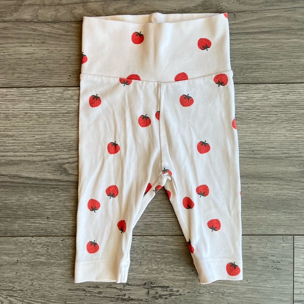 H&M Baby Girl Strawberry Leggings Thick Waistband White and Red Size 3 Months